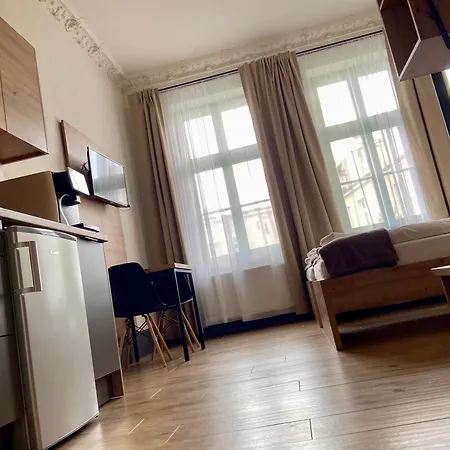 41 Apartment *